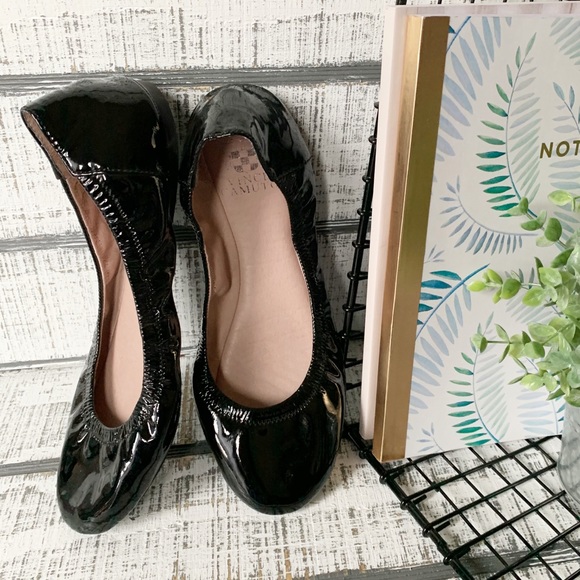 Vince Camuto Shoes - Vince Camuto patent Ellen flats sz 7.5 B